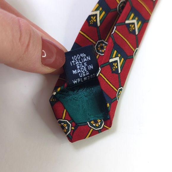 Tommy Hilfiger 90's Vintage Crest Banner Printed Italian Silk Neck Tie Red Navy - Picture 9 of 10
